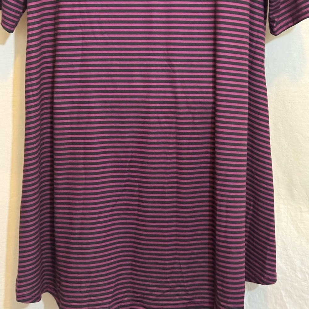 C-47 LuLaRoe Purple & Black Stripe Short sleeve High Low Tunic Blouse Size L - Picture 12 of 15
